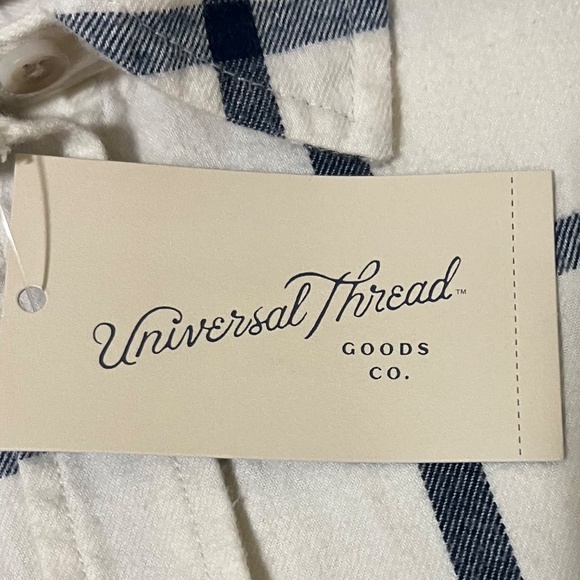 Universal Thread long-sleeve flannel button-up shirt, Women S, NWT - Picture 2 of 12